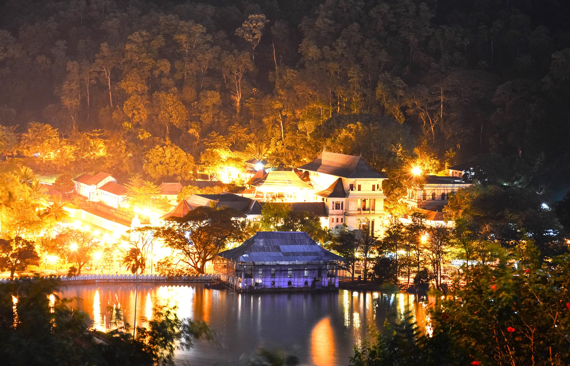 Explore Beauty Sri Lanka 3-Day Tour